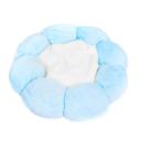 Imagen secundaria del producto Cama De Flor Para Mascotas. Cama para mascotas con diseño de flor, cuenta con forraje de felpa suave. Cómoda y resistente. Material: Poliéster, sintético                                                   Color: Azul, negro, café                                                                      Disponible: Razas pequeñas Medidas: PEQUEÑA: Largo40 cm *Ancho40 cm*Alto16 cm MEDIANA: Ancho 56 cm
