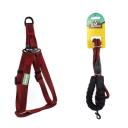 Imagen secundaria del producto Arnés A Rayas Con Correa Para  Talla M. Arnés con patrón a rayas, cuenta con hebillas ajustables, broche de seguridad, correa redonda y anillos tipo D para fijarla. Material: Poliéster, metal    Color: Rojo, naranja, azul, beige                                                                          Disponible: Razas pequeñas Medidas: TALLA M CUELLO  40-53 CM TORSO MIN-MAX 56-58 PESO MAXIMO – APROX 11-23 KG, TRAILLA 1,20 CM