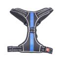 Imagen secundaria del producto Arnés Con Diseño Reflectivo Para Mascotas. Arnés para mascotas con tejido reflectivo, cuenta con broches de seguridad y anillos tipo D en la parte superior e inferior. Material: Poliéster Color: Negro, rojo, azul, morado Disponible: Razas medianas y grandes.