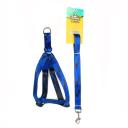 Imagen secundaria del producto Arnés Huesitos Con Correa Plana  Para Mascotas Talla L. Arnés con estampado de huellas y huesos, cuenta con hebillas ajustables, broche de seguridad y anillos tipo D para fijar la correa.  Material: Poliéster, metal                                                                                                                                Color: Rojo, azul, plateado, rosado                                                                                                   Disponible: Razas medianas Medidas:TALLA L CUELLO 46-66 CM TORSO MIN-MAX 61-76 CM PESO MAXIMO APROX 23-36 KG, TRAILLA 1,20 CM