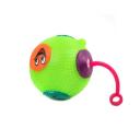 Imagen secundaria del producto Juguete Emojis Para Mascotas. Pelota con estampados de emojis, cuenta con cuerda, sonido y luz led interna. Material: Plástico Color: Amarillo, naranja, verde, rosado Disponible: Razas pequeñas y medianas.