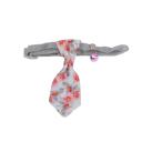 Imagen secundaria del producto Corbata De Mascotas. Corbata estampada con cascabel, cuenta con hebilla ajustable y broche de seguridad. Material: Poliéster Color/estampado: Rosado puntos, rojo puntos, azul oscuro, lila sushi, azul con amarillo, blanco rosas, negro cuadros, multicolor rayas, verde aguamarina, Negro cebra, azul cuadros. Disponible: Razas pequeñas
