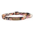 Imagen que muestra el producto Collar Dibujos Animados Para Mascotas. Collar estampado, cuenta con hebilla ajustable, broche de seguridad y anillo tipo D para fijar la correa. Material: Poliéster, algodón, metal                                                                                                Estampado: Batman, Dragón Ball, Spiderman Disponible: Razas pequeñas, medianas y grandes.