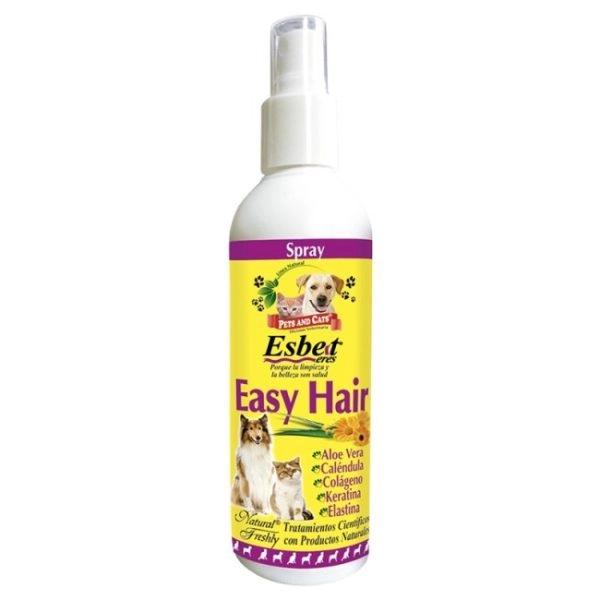 Imagen que muestra el producto Spray Esbelt Easy Hair Sin Nudos Natural Freshly 240 Ml. Esclusiva formula de uso cosmético, especial para peinar y desenredar el pelo de su mascota, brindándole brillo, elasticidad y suavidad. Ingredientes: Aloe vera, caléndula, colageno, keratina, elastina.  Presentación: Frasco x 240 ml. Disponible: Para perros y gatos de todas las razas y edades.
