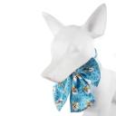 Imagen secundaria del producto Corbatín Diseño Art Para Mascotas. Corbata estampada para mascotas con broche de seguridad. Material: Poliéster Color/estampado: Azul perritos, negro huellas, rojo tipo tartán, azul rayas, blanco estrellas, rosa rayas. Disponible: Razas medianas y grandes.