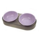 Imagen secundaria del producto Comedero Mascotas. Comedero doble para mascotas semi-elevado. Material: Plástico Color: Blanco, morado Disponible: Razas pequeñas