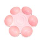 Imagen que muestra el producto Comedero Multiple Para Mascotas. Comedero multiple para mascotas, cuenta con 6 comederos y antideslizantes. Material: Plástico Color: Rosado, azul Disponible: Razas pequeñas