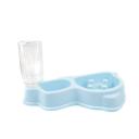 Imagen que muestra el producto Comedero Y Bebedero Antirreflujo Para Mascotas. Comedero con sistema antirreflujo, cuenta con botella dispensadora de agua. Material: Plástico                                                                                                                              Color: Verde, azul, rosado                                                                                                                                           Disponible: Razas pequeñas .Medidas: Largo 33 cm * Ancho18cm Alto17,5cm