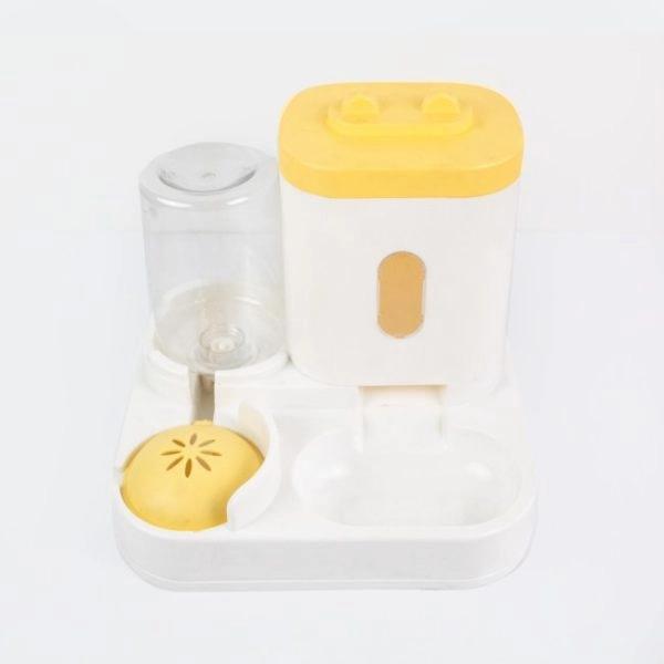 Imagen que muestra el producto Comedero Y Bebedero Mascotas. Comedero y bebedero para mascotas automatico con tecnología de alimentación por gravedad. Material: Plástico                                                                                                                                                                            Color: Amarillo, azul                                                                                                                                                Disponible: Razas pequeñas y medianas