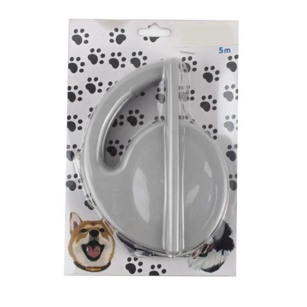 Imagen que muestra el producto Correa Retractil Unicolor  3Mts. Correa retractil unicolor, cuenta con botón para fijar la correa o soltarla. Trae 3M de cuerda. Material: PVC, metal     Color: Azul, rosado, gris                                                                      Disponible: Razas pequeñas y medianas de hasta 12 kg. Medidas :Talla S Largo 3M * 12kg Talla S