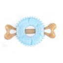 Imagen que muestra el producto Dona Con Hueso Para Mascotas. Juguete dona con hueso macizo. Material: Plástico                                                                                                                            Color: Naranja, verde, azul, rosado                                                                                            Disponible: Razas medianas y grandes