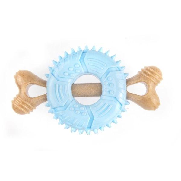 Imagen que muestra el producto Dona Con Hueso Para Mascotas. Juguete dona con hueso macizo. Material: Plástico                                                                                                                            Color: Naranja, verde, azul, rosado                                                                                            Disponible: Razas medianas y grandes