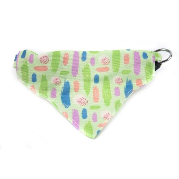 Imagen que muestra el producto Pañoleta Diseño Artistico Para Mascotas. Sin descripción Producto diseñado especialmente para mascotas con materiales seguros y de alta calidad.