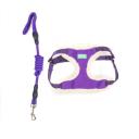 Imagen que muestra el producto Pechera Bordes De Peluche  Talla M. Pechera con correa, cuenta con bordes de peluche y  gancho para ajustar a la medida. Material: Poliéster, metal   Color:  Azul, negro, rojo, café, morado     Disponible: Razas pequeñas Medidas: TALLA M CUELLO  40-53 CM TORSO MIN-MAX 56-58 PESO MAXIMO – APROX 11-23 KG, TRAILLA 1,20 CM