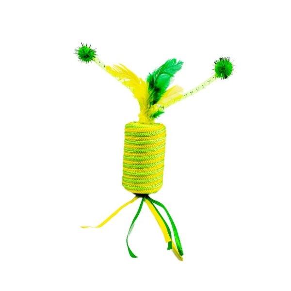 Imagen que muestra el producto Juguete Cilindro Para Mascotas. Juguete cilindro, cuenta con plumas en la parte superior. Material: Poliéster, plumas Color: Rojo, azul, naranja, morado, verde Disponible: Razas pequeñas