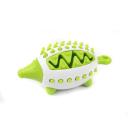 Imagen que muestra el producto Juguete Premios Para Mascota. Juguete dispensador de premios, cuenta con diseño de puercoespín y canales de limpieza de dientes en ambos costados, ideales para evitar la acumulación de sarro. Material: Plástico Color: Azul, verde, rosado Disponible: Razas grandes.