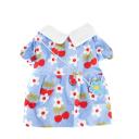 Imagen secundaria del producto Vestido Estampado Para Mascotas. Vestido estampado para mascotas, cuenta con botones y anillo tipo D para fijar la correa. Material: Poliéster Color: Azul, morado, rosado DIsponible: Razas pequeñas.