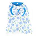 Imagen secundaria del producto Vestido Estampado Para Mascotas. Vestido estampado para mascotas, cuenta con botones y anillo tipo D para fijar la correa. Material: Poliéster Color: Azul, morado, rosado DIsponible: Razas pequeñas.