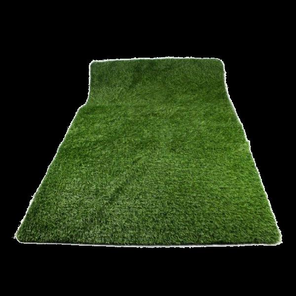 Imagen que muestra el producto Alfombra Sintetica Para Mascotas. Tapete entrenador con textura artificial que simula la sensación que produce el pasto auténtico. Material: Sintético Color: Verde Disponible: Mascotas grandes.